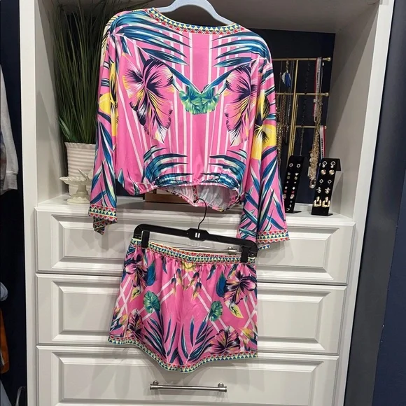 Tropical Pink and Green Two-Piece Set - Picture 5 of 6